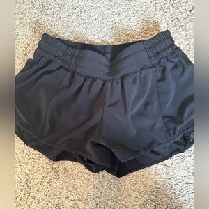 Lulu shorts